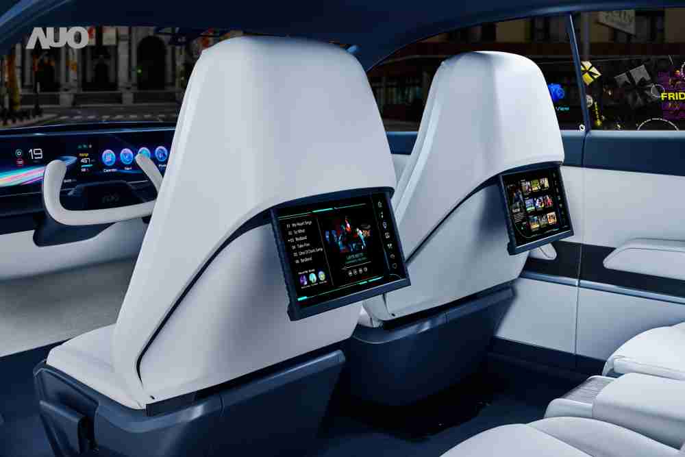 开云电子将于CES 展示全新Smart Cockpit 2024，，，，可紧密串连使用者多元需求，，，，并革新座舱内部的应用和设计，，带来身历其境且引人入胜的视觉飨宴，，满足驾乘人员的全方位体验